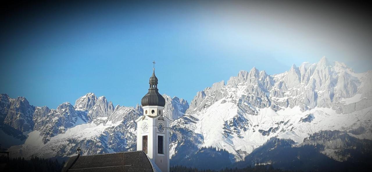 Privatzimmervermietung Foidlbauer Acomodação com café da manhã Oberndorf in Tirol Exterior foto